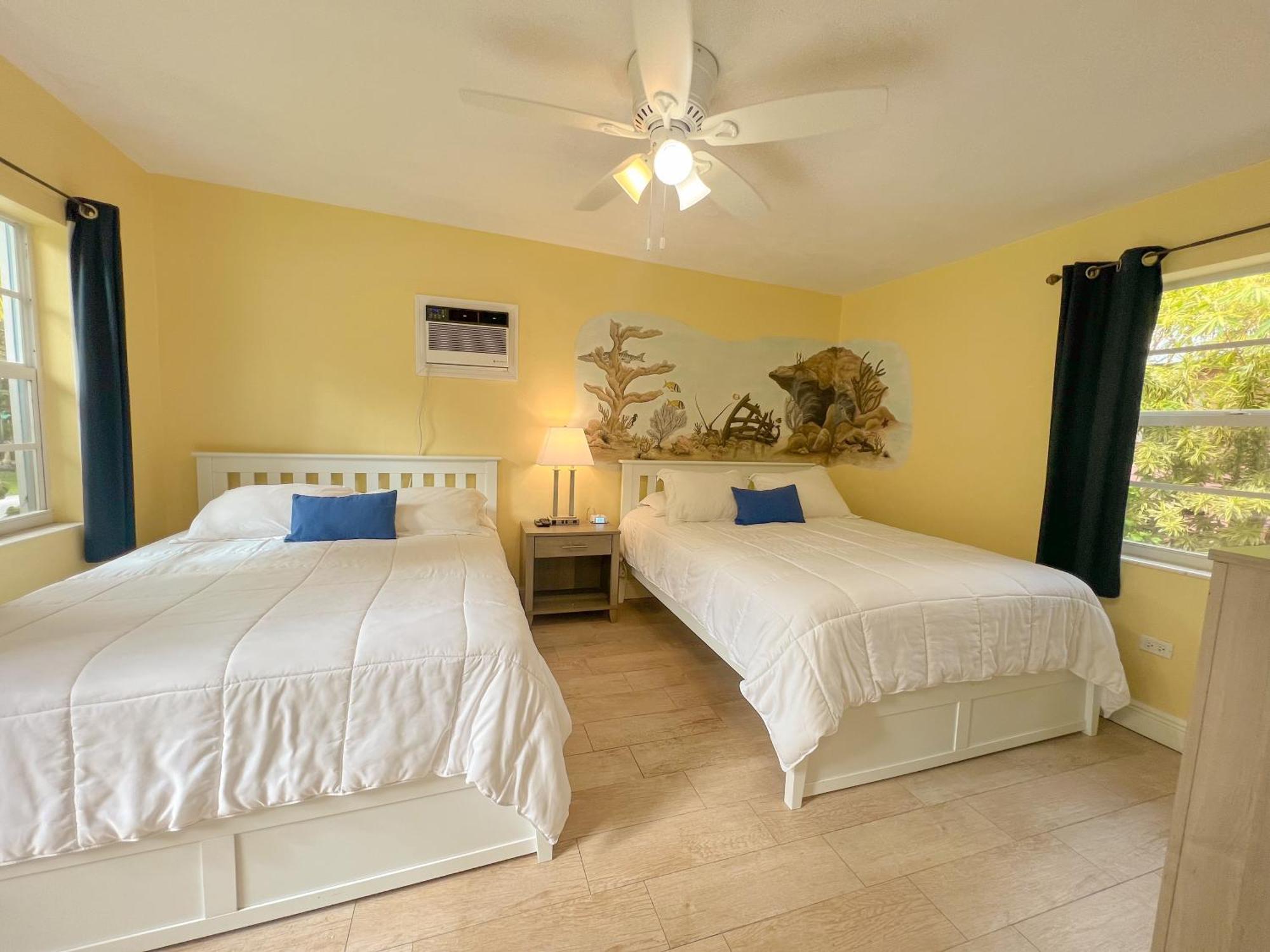 Sunset Cove Beach Resort Key Largo Room photo